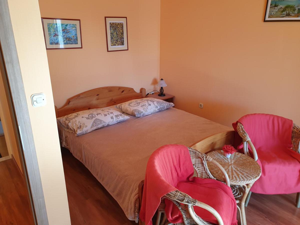 Apartmani Danja Kaštela Esterno foto